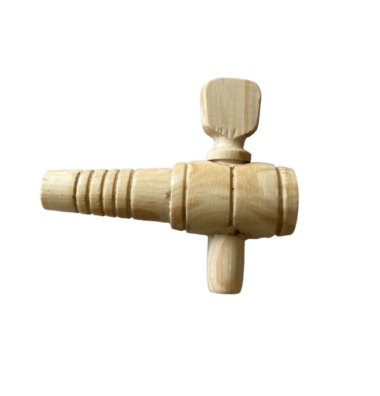 Robinet en bois pour fût 3L ou 5L – trou de 10 mm – La Cave au Tonneau