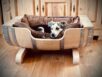 Lit pour chien en fût de vin – Couchage en chêne artisanal recyclé – Image 3